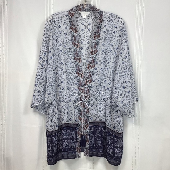 Christopher & Banks Semi Sheer Blue White Patterned Kimono Top Sz. S/M - Picture 2 of 10